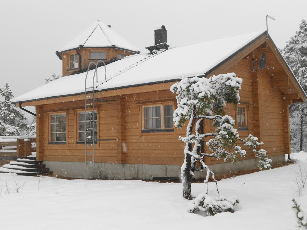 Tornvillan Hammarland Buitenkant foto