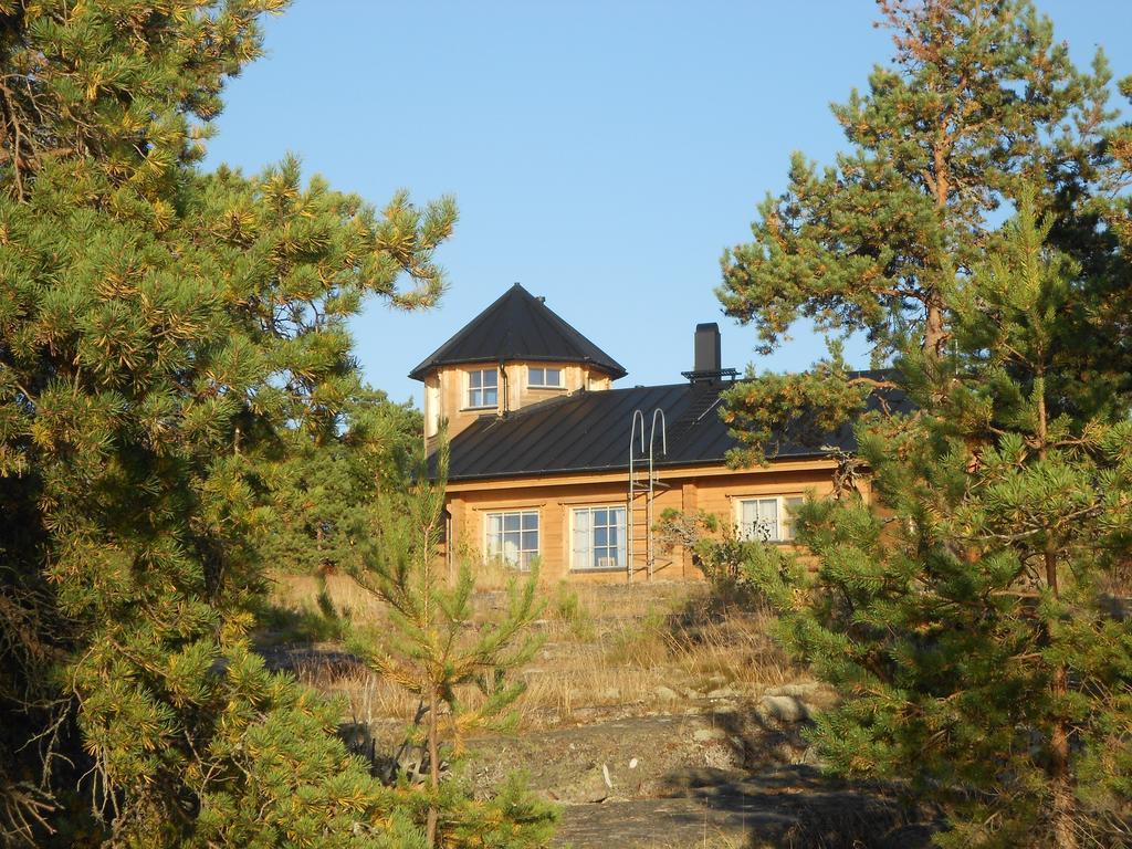 Tornvillan Hammarland Buitenkant foto