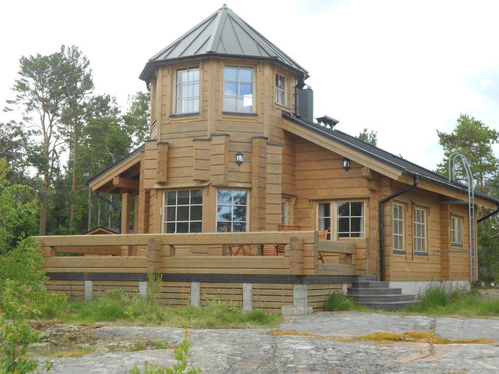 Tornvillan Hammarland Buitenkant foto