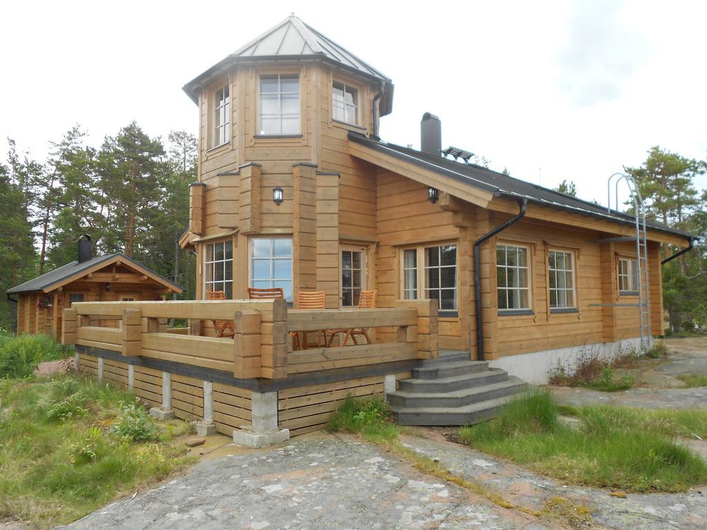 Tornvillan Hammarland Buitenkant foto